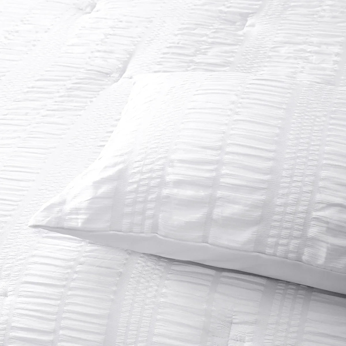 Accessorize Seersucker White 3 Piece Polyester Comforter Set King - Mekamart Australia