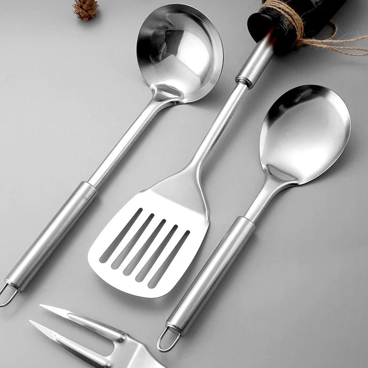 6PCS Stainless Steel Kitchen Utensil Set with Frying Spatula Colander and Spoon - Mekamart Australia