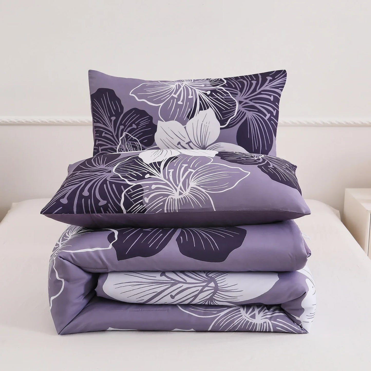 King Comforter Set, Dark Purple Floral 3-Piece Bedding, Soft Microfiber for All Seasons - Mekamart Australia