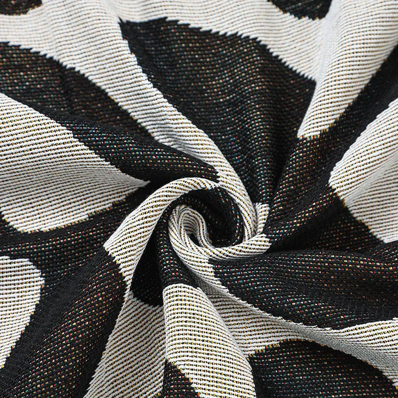 Black-white Vintage American Windline Blanket - Multi-Use Design - Mekamart Australia