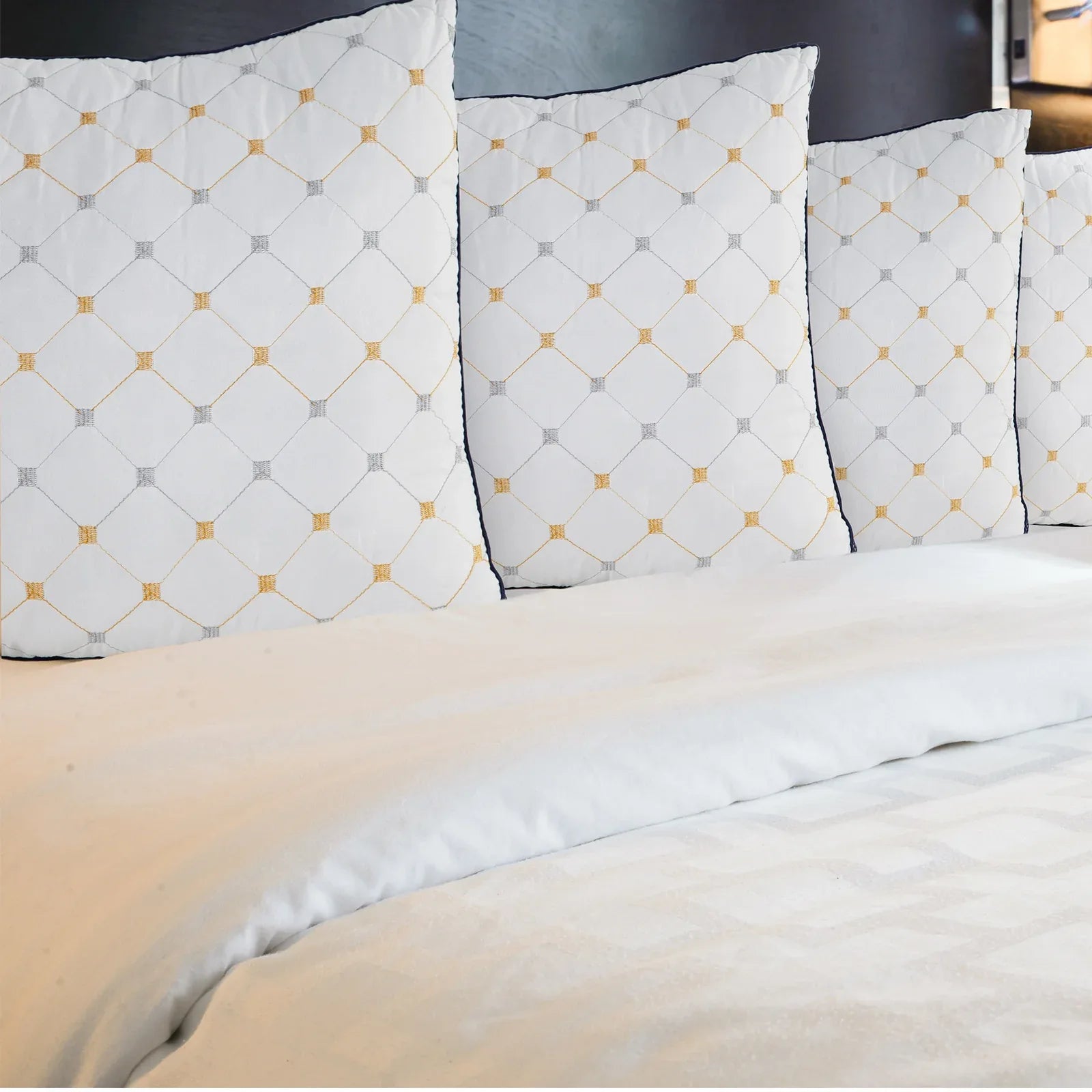 Royal Comfort Luxury Air Mesh Pillows 4 Pack Hotel Quality Checked Ultra Comfort - Mekamart Australia