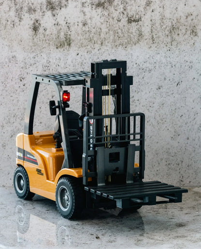 1:10 Scale 2.4G 8-Channel Metal Remote Control Forklift Construction Vehicle with Lifting Function & Sound - Mekamart Australia
