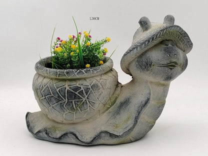 Snail with pot Planter - Mekamart Australia