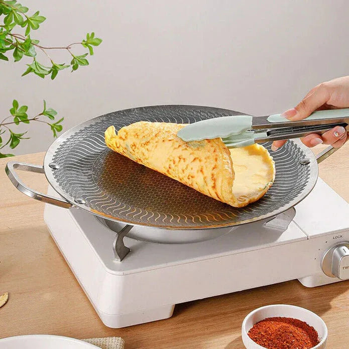 Honeycomb Non-Stick Grill Skewer Plate, 316 Stainless Steel, Portable Barbecue Grill with Handle, Universal Induction Cooktop Compatible, Round Shape, Outdoor Camping BBQ Accessory - Mekamart Australia
