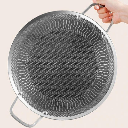 Honeycomb Non-Stick Grill Skewer Plate, 316 Stainless Steel, Portable Barbecue Grill with Handle, Universal Induction Cooktop Compatible, Round Shape, Outdoor Camping BBQ Accessory - Mekamart Australia