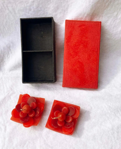 2 Red Lotus Floating Candles in Red Black Gift Box Set Birthday Xmas Valentine Mothers Day Gift Present - Mekamart Australia
