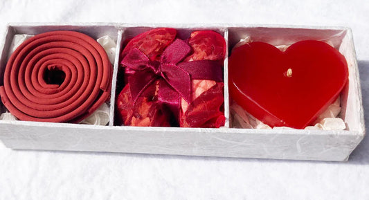 Red Heart Candle Spa Giftset - Red Heart candle, 3 Incense Coils, Pot Porri Satchet in Gift Box - Mekamart Australia