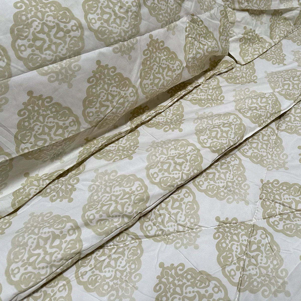 Hotel Living 3 Pce Light Weight Comforter Set Queen/King Ultimo Light Gold - Mekamart Australia