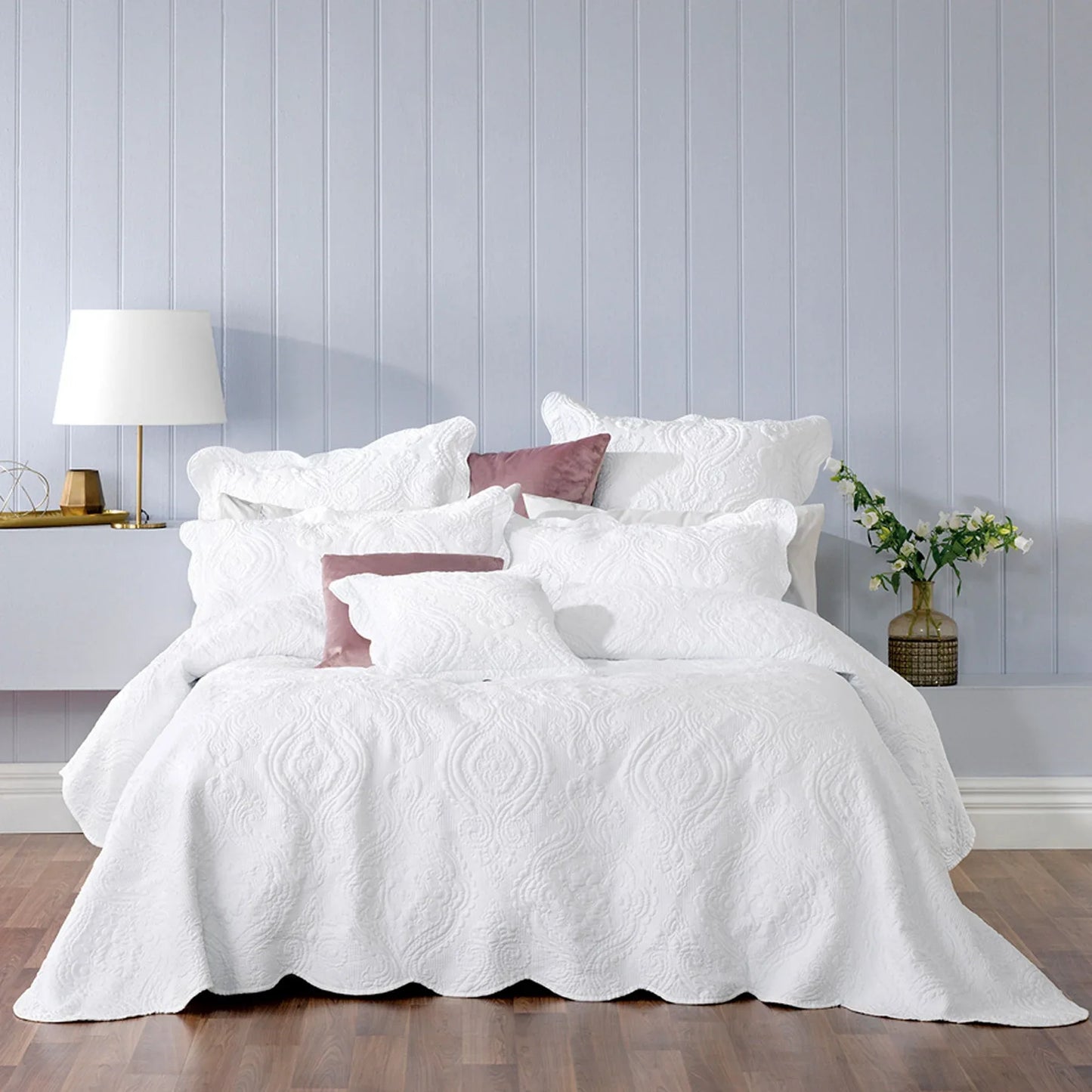 Bianca Elegance Cordelia White Bedspread Set Queen - Mekamart Australia