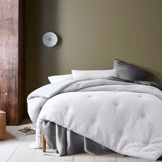 Accessorize Soho Waffle White 3 Piece Comforter Set Queen - Mekamart Australia