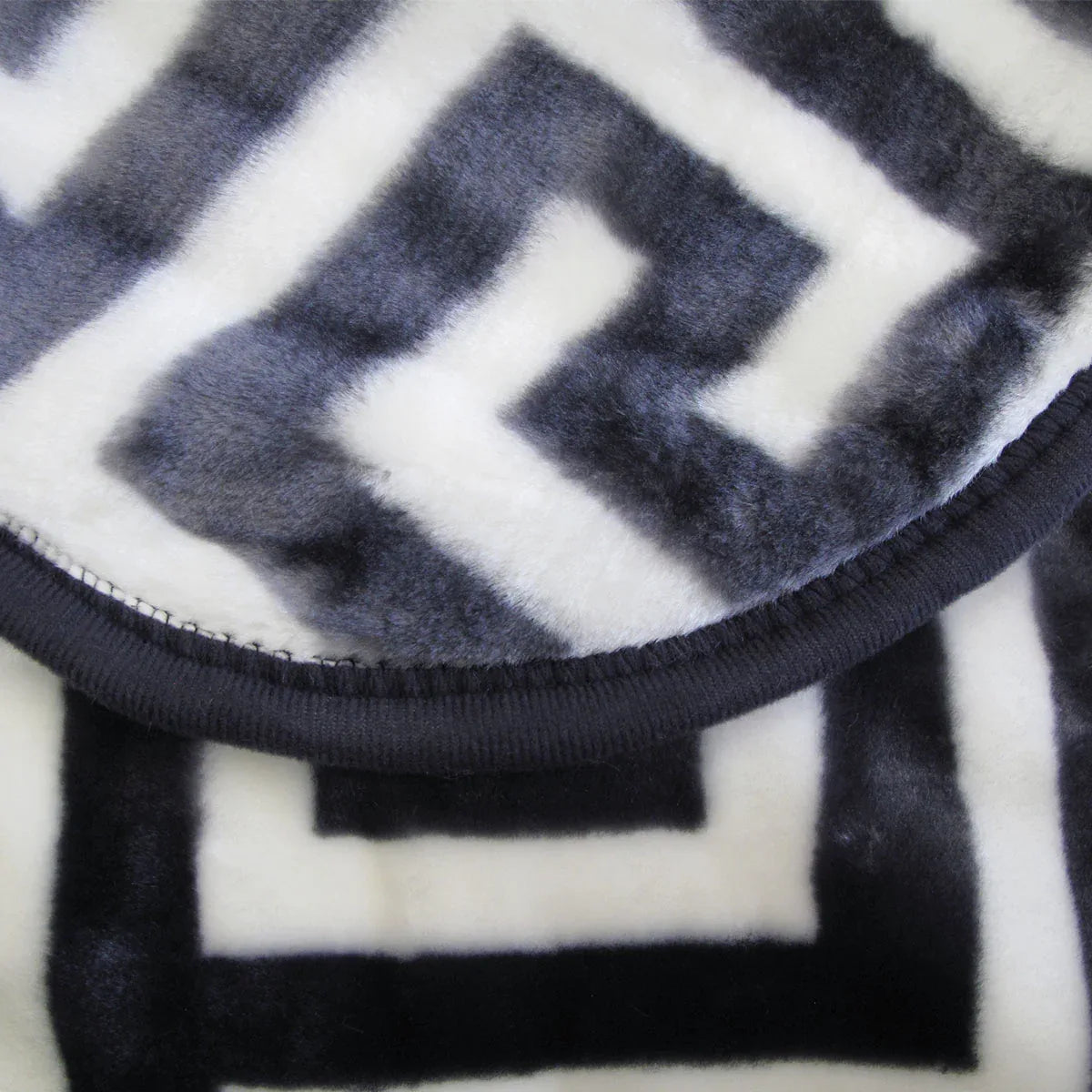 Bloomington 800GSM Greek Key Charcoal Winter Premium Quality 1 Ply Mink Blanket Queen - Mekamart Australia