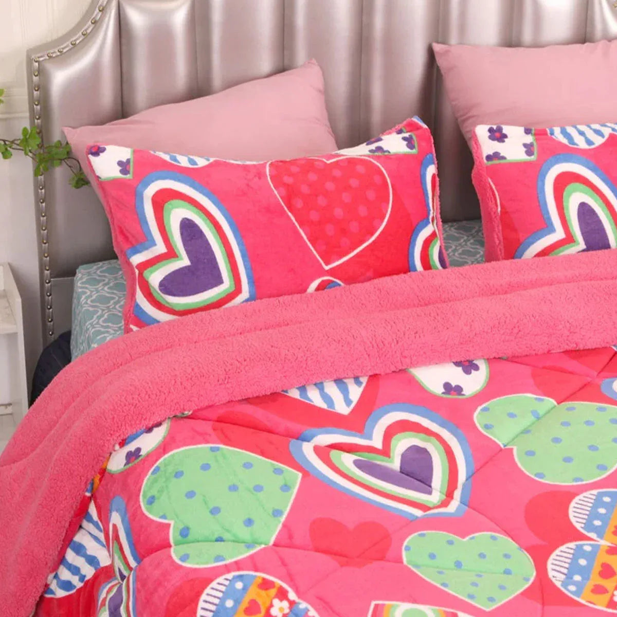 Ramesses Pink Heart Printed Sherpa Flannel Fleece Reversible Blanket Set Queen/King - Mekamart Australia