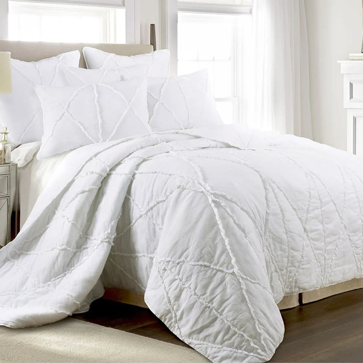 Jenny Mclean Bobby Ruffle White 3 Piece Coverlet Set Super King - Mekamart Australia