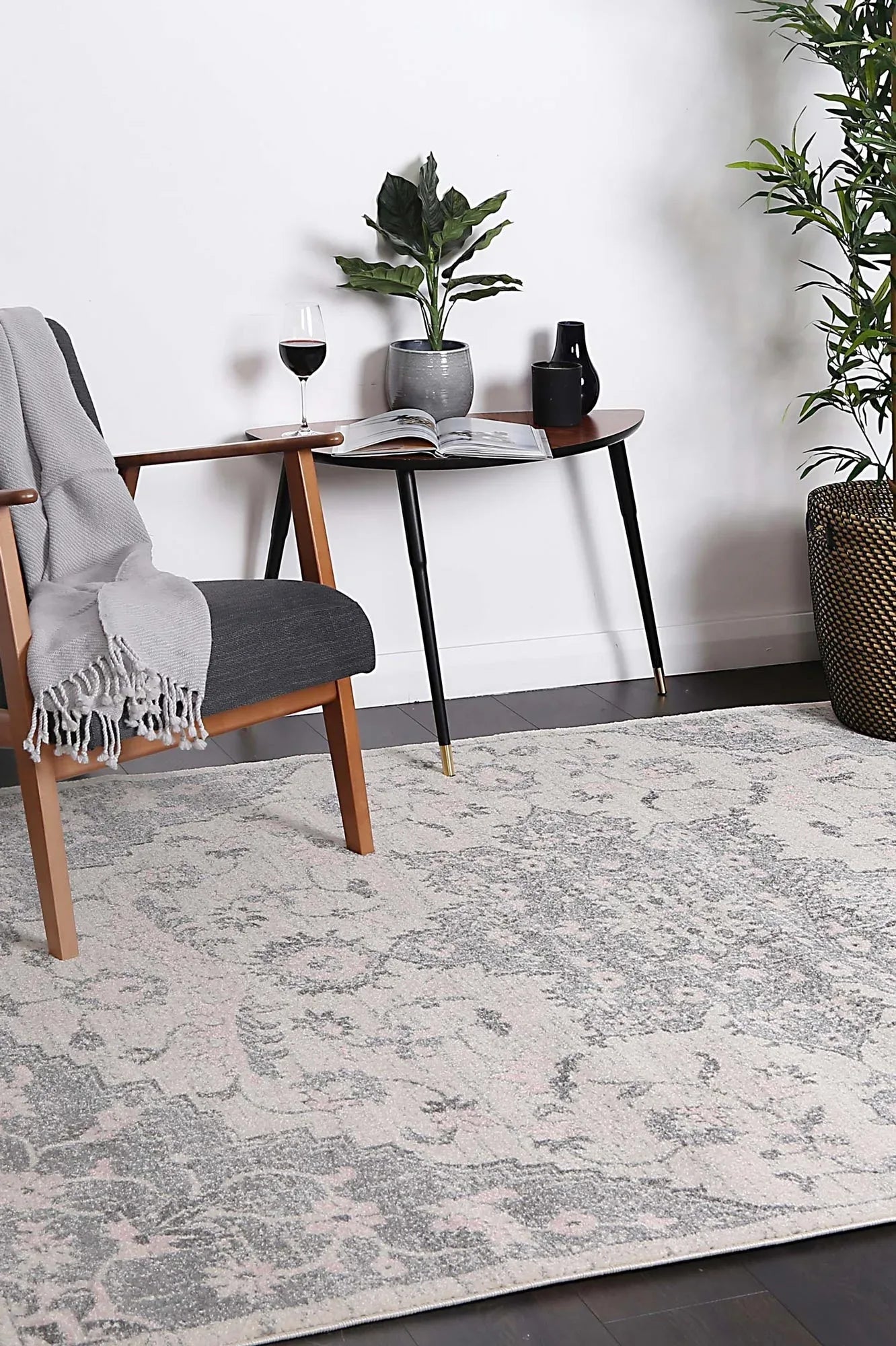 delicate-madeleine-grey-ivory-rug 160x230 - Mekamart Australia