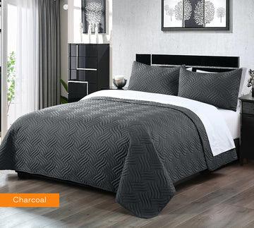 3 piece embossed comforter set queen charcoal - Mekamart Australia
