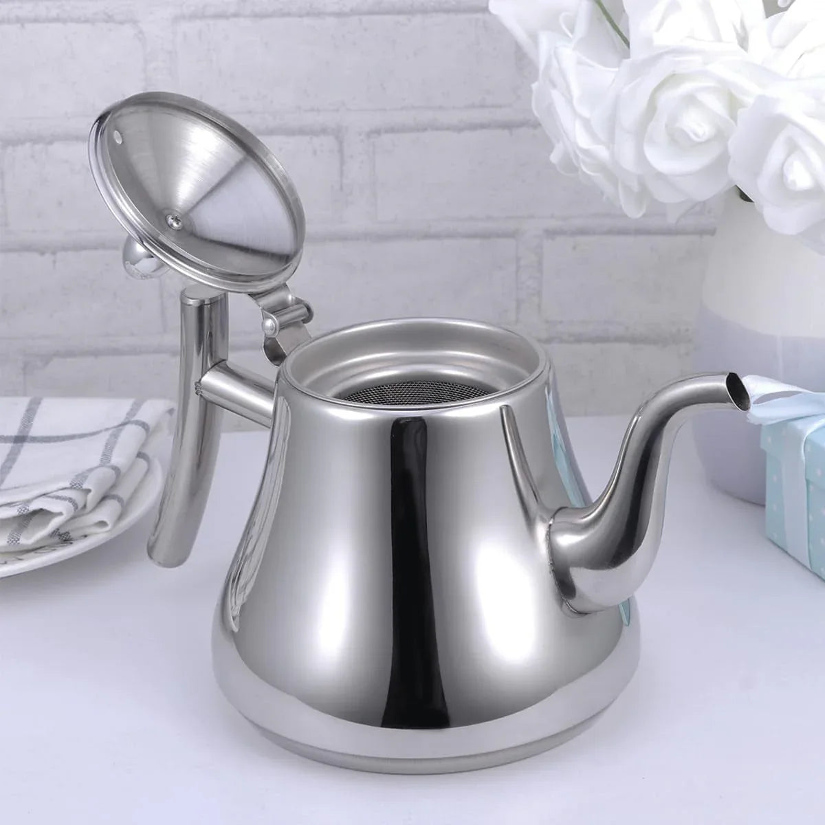 Thickened Stainless Steel Teapot Kettle With Strainer For Restaurant Hotel Use - Mekamart Australia