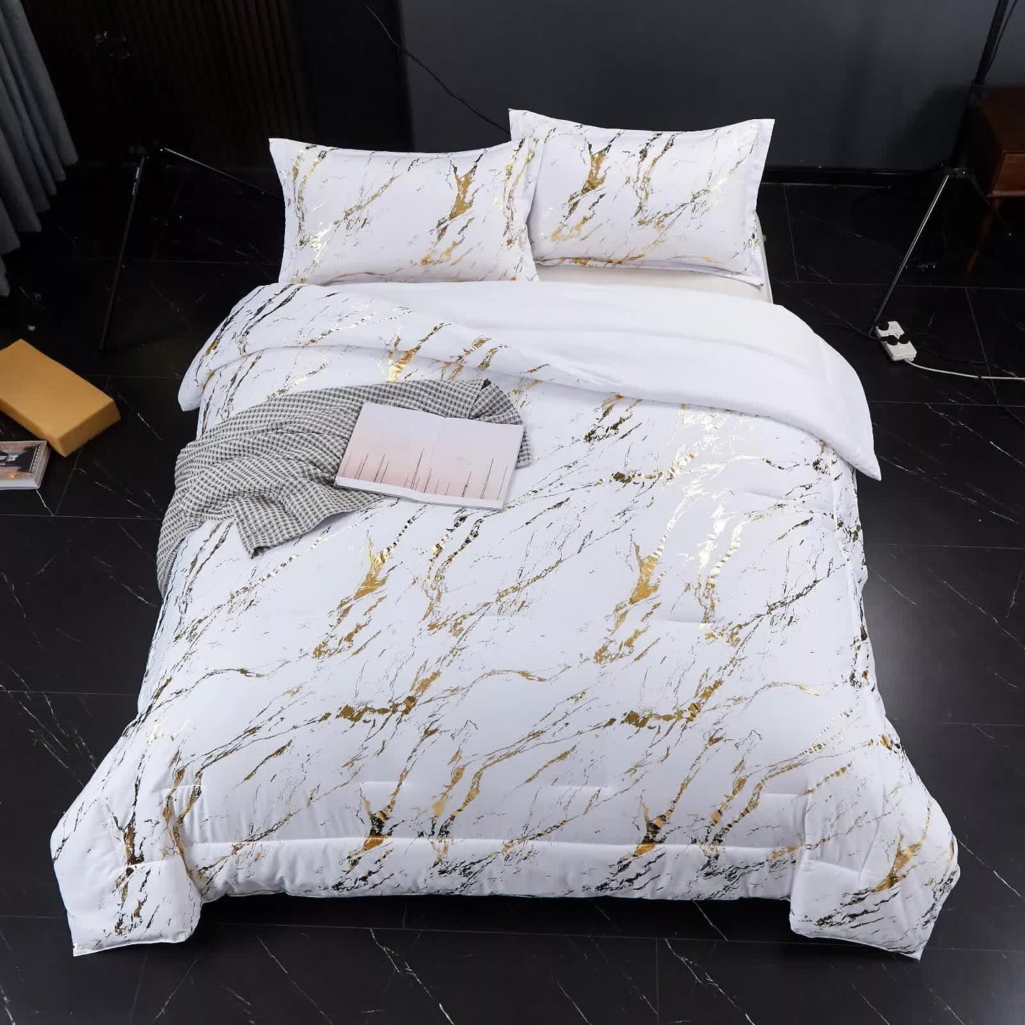 Cloud Rest Bedding Collection – Minimal 3‑Piece Comforter - Mekamart Australia