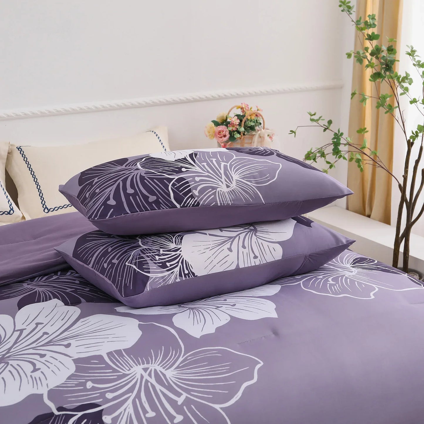 King Comforter Set, Dark Purple Floral 3-Piece Bedding, Soft Microfiber for All Seasons - Mekamart Australia