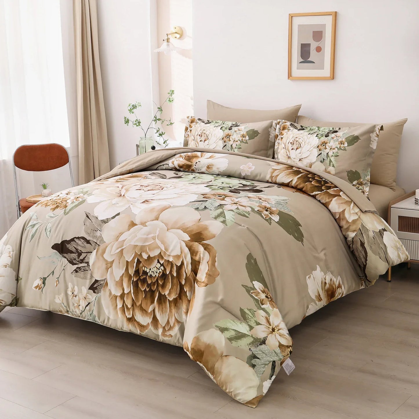 Cozy Floral Comforter Set, King Size, Quilted Warm Bedding with Pillowcases - Mekamart Australia