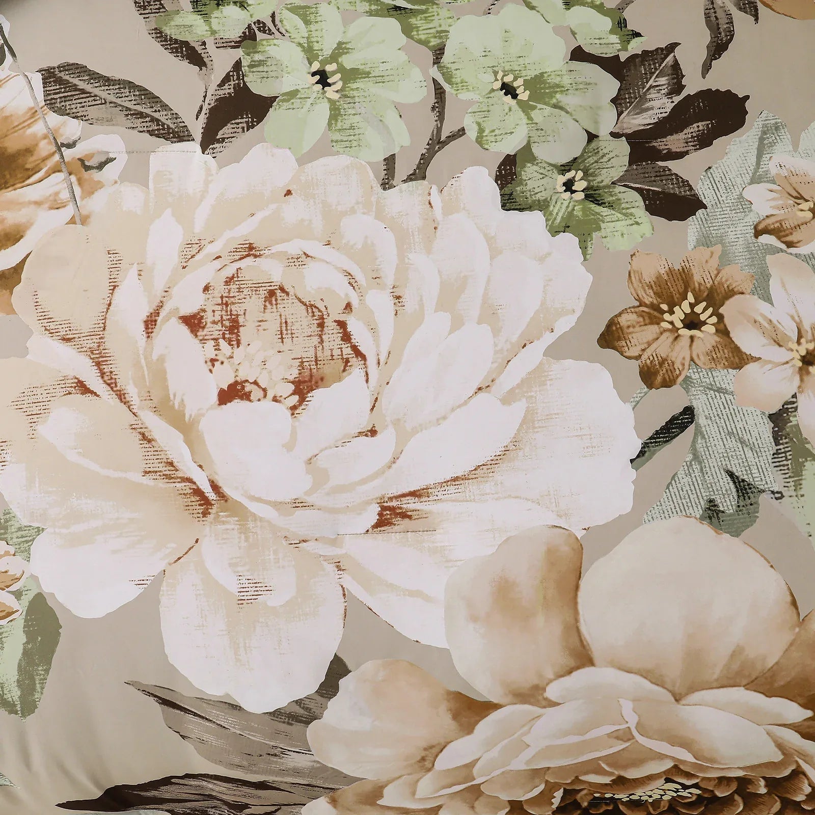 Cozy Floral Comforter Set, King Size, Quilted Warm Bedding with Pillowcases - Mekamart Australia