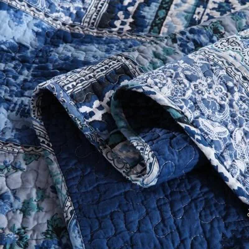 Boho Blue Quilted Coverlet & Pillow Set: Vibrant, Cozy Elegance - king - Mekamart Australia