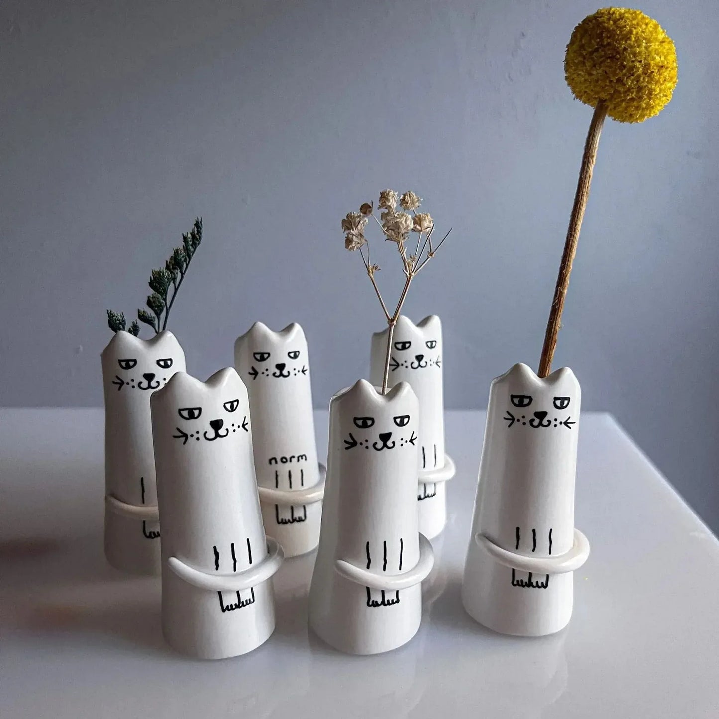 3 Pcs White And Black Adorable Sassy Cat Mini Bud Vase - Whimsical Resin Figurine Flower Holder for Single Stem - Cute Home & Desk Decor Accent - Mekamart Australia
