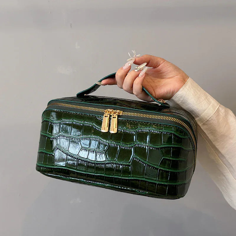 Green Chic Croc-Embossed Travel Makeup Case Large Capacity Cosmetic Organizer Bag - Mekamart Australia